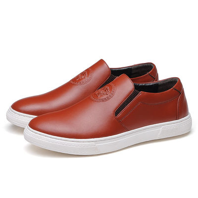 OEM ODM Mężczyźni Slip On Skórzane Sneakers Czarny / Brązowy Z Białą Sołą