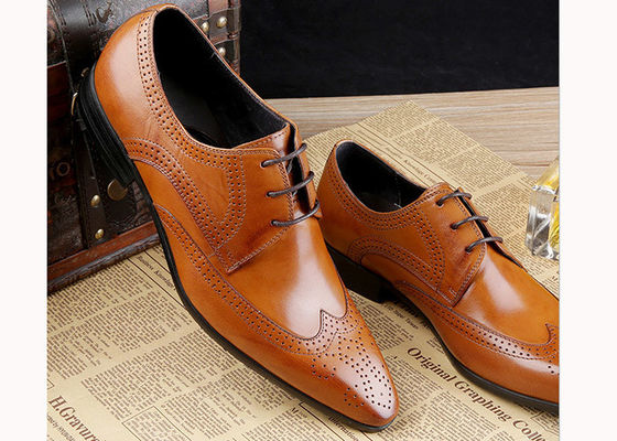 Oficjalne Oxford męskie buty Brogue krowie skóry prostych palców Klasyczne męskie buty