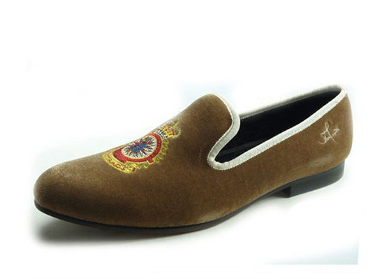 Żółte Royal Żółte męskie skórzane loafers, królewskie haftowane męskie loafers casual