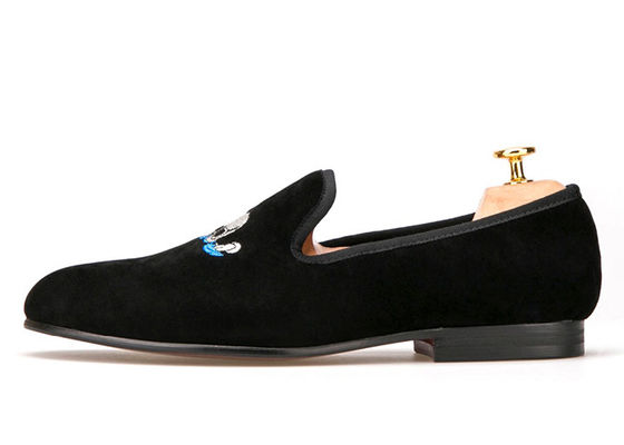 Casual Slipper Mens Velvet Loafers Z Niestandardowym Dekoracją Kształtem Czaszki