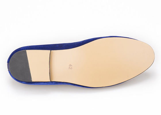 Motyw Niebieska męska aksamitna sukienka kapcie, Burgundy Loafers męska spinaczka suknia buty