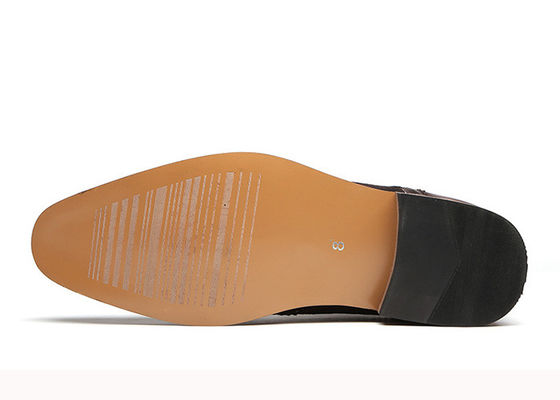 Czarny / Brązowy Ostrzy mężczyźni Brogue Buty Oxford Sznurówki do ślubu