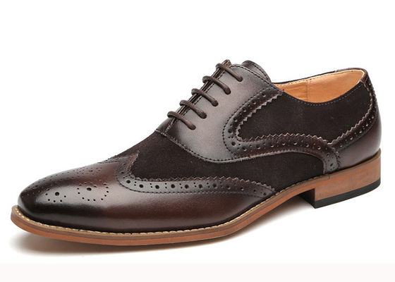 Czarny / Brązowy Ostrzy mężczyźni Brogue Buty Oxford Sznurówki do ślubu