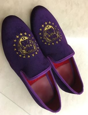 Purpurowe męskie aksamitne spodenki, męskie aksamitne spodenki wyszyte na imprezę