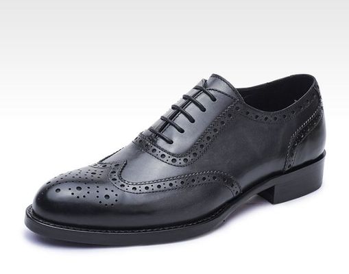 Biznesowe sznurówki, buty casual, miękkie skóry z marki party wear buty dla mężczyzn