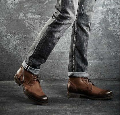 Męskie buty ze skórzanej sukienki, prawdziwe skórzane buty z kowbojem.