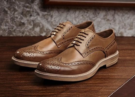 Ręcznie wypalone męskie buty skórzane, na zamówienie męskie, brązowe buty z sznurówkami.
