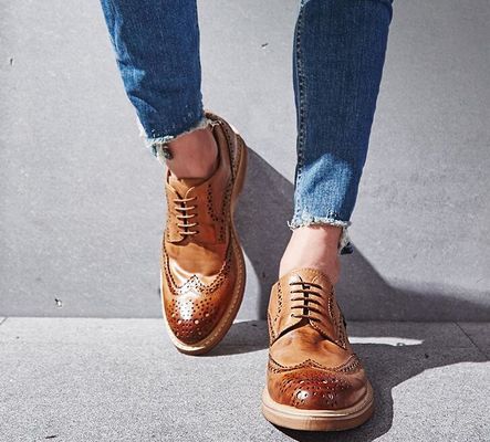 Ręcznie wypalone męskie buty skórzane, na zamówienie męskie, brązowe buty z sznurówkami.