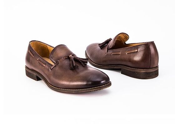 Sznurki na płaskich obcasie męskie Slip On Sneakers Wysoki top / niski cięcie miękkie skórzane trampki