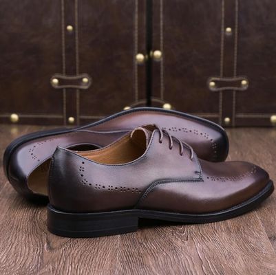 Kołowe palce męskie Łapki skórzane Skull Style Oxford Slip On Flats Buty na imprezę