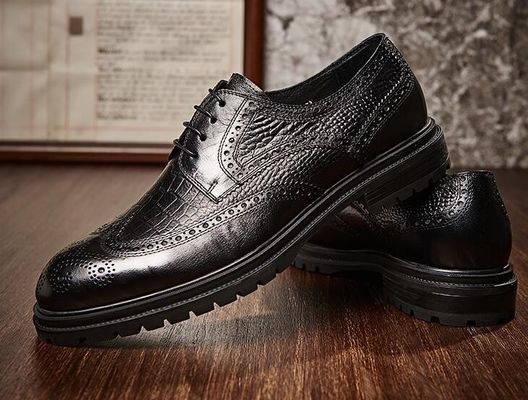 Komfortowe buty męskie, letnie, wytrzymałe, brązowe.
