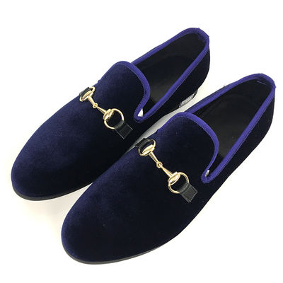 Ręcznie wykonane buty z czarnego aksamitówki z brodami z czerwonym dnem buty płaskie dla mężczyzn