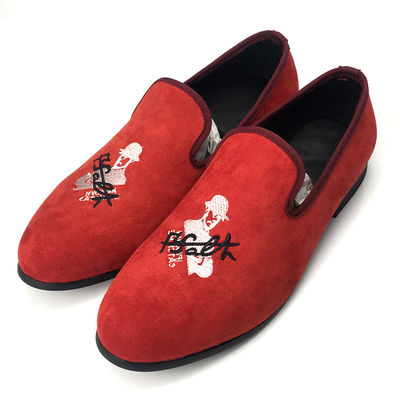 Czerwone buty męskie z aksamitem