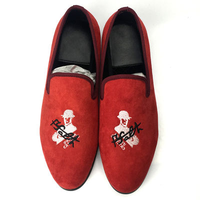 Czerwone buty męskie z aksamitem
