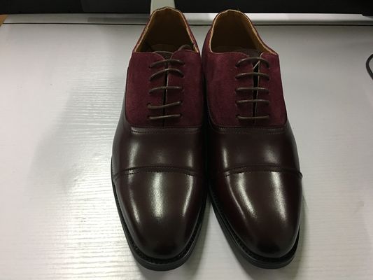 Mężczyźni z elegancką suknią skórzaną, buty z Goodyear Welted, zrobione na zamówienie.