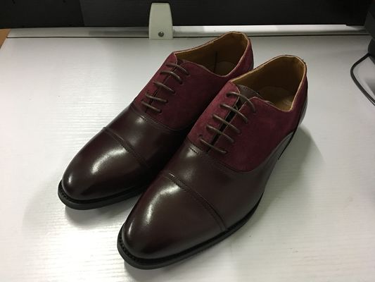 Mężczyźni z elegancką suknią skórzaną, buty z Goodyear Welted, zrobione na zamówienie.