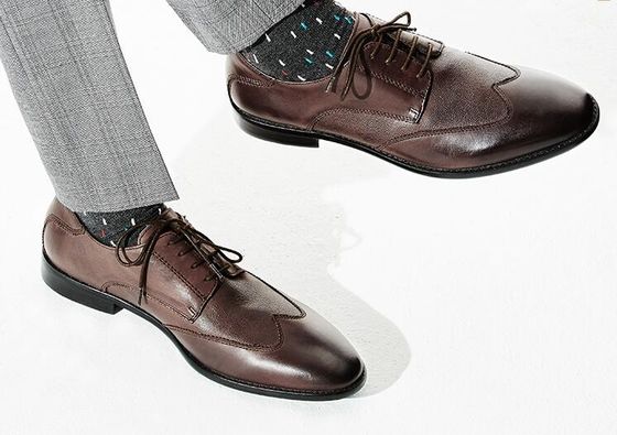 Włoski design oryginalne męskie skórzane buty, buty męskie na zamówienie.