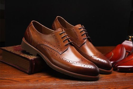 Klasyczny styl Derby Czarne buty, retro męskie buty, buty Oxford.