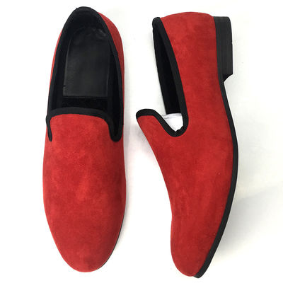 Oddychające, odporne na zużycie, męskie slip-on loafers.