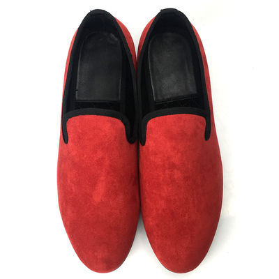 Oddychające, odporne na zużycie, męskie slip-on loafers.