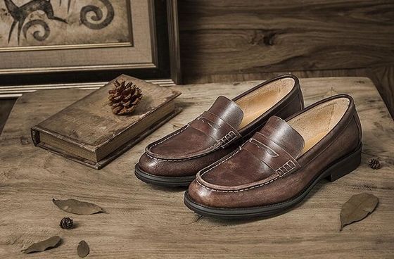 Oddychające męskie brązowe buty, prawdziwe skórzane buty.