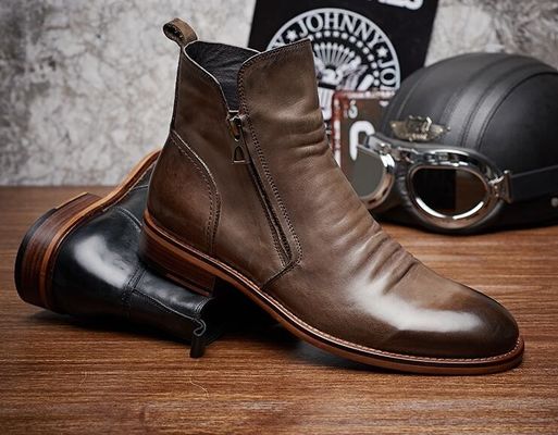 Czarne / brązowe buty męskie, buty męskie, buty z gumową podeszwą.
