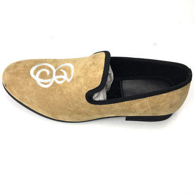 Stosowane buty z aksamitem dla mężczyzn Slip On Mens Aksamit suknia Buty do sportowych / biurowych