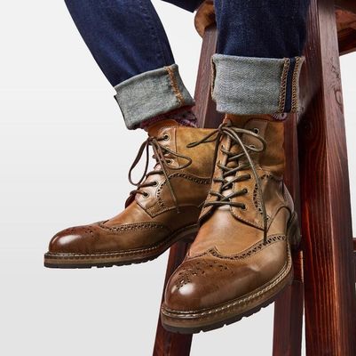 Wygodne męskie buty brązowe, lakierowe męskie skórzane półbuty