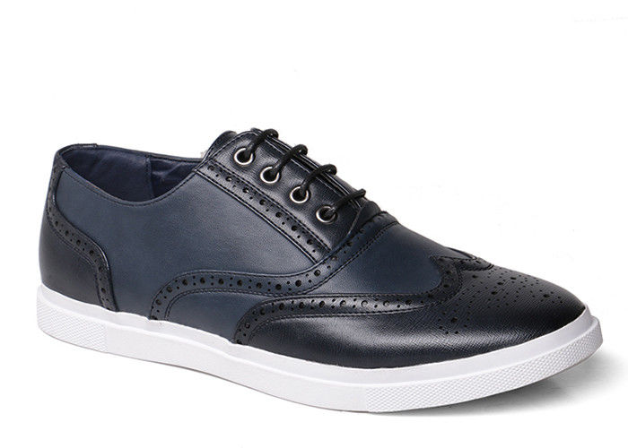 Wygodne buty męskie z sznurówkami czarne PU buty męskie z sznurami skórzane Brogue sneakers